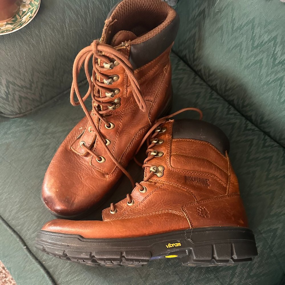 Men's Wolverine Durashocks Vibram Boots Size 9